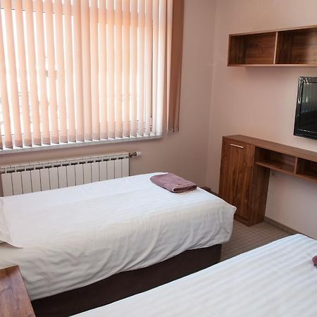 Hostel Izida 2 Dobritj Eksteriør billede