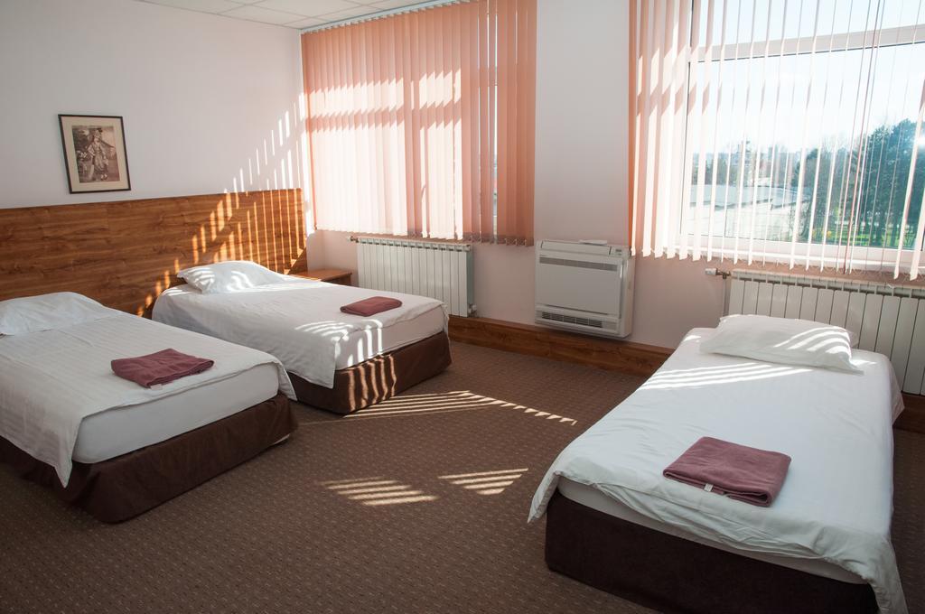 Hostel Izida 2 Dobritj Eksteriør billede